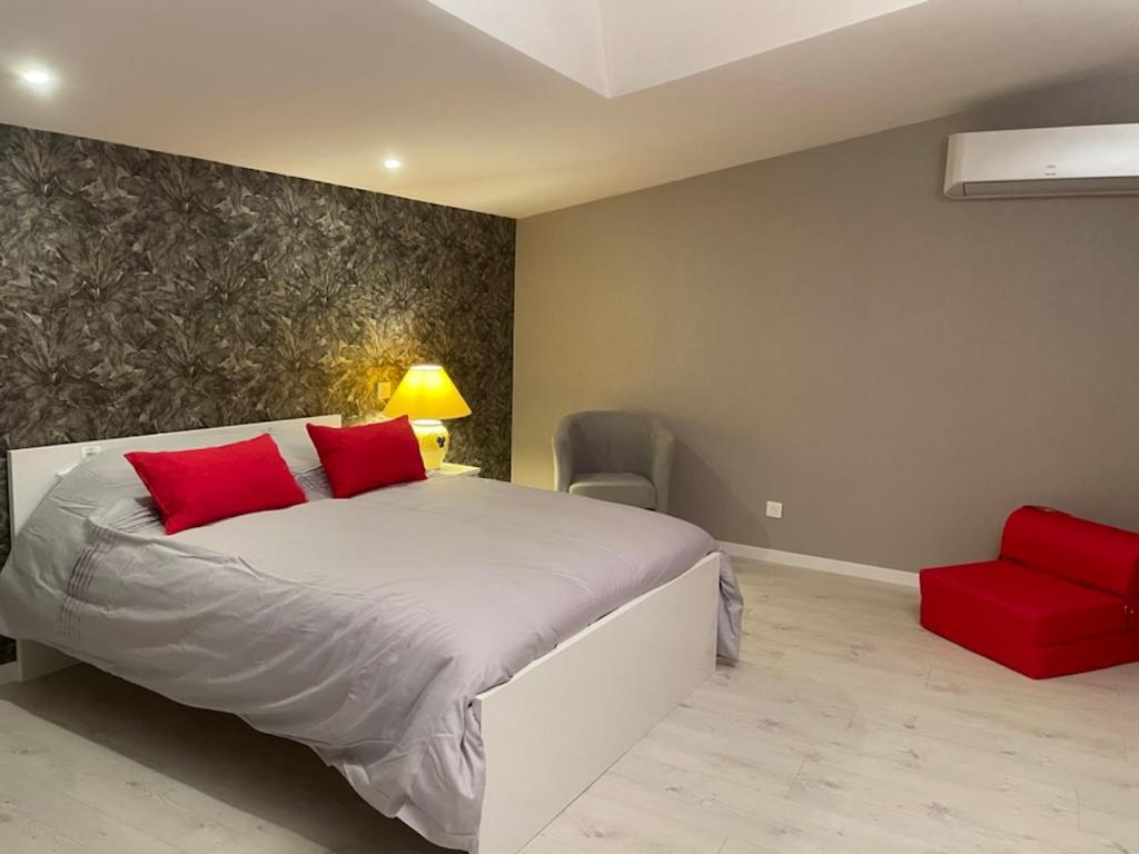 Les Meubles De Lassou Gite Lombers ภายนอก รูปภาพ